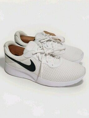 Nike Tanjun Next Nature Running Shoes Men’s 9.5 White Black DJ6258-100 New N Box